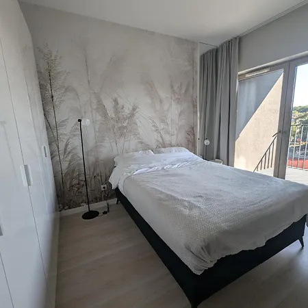 Sloneczna Apartment *